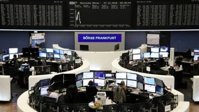 Cautious Sentiment in European Markets Amid Tariffs and Inflation Concerns