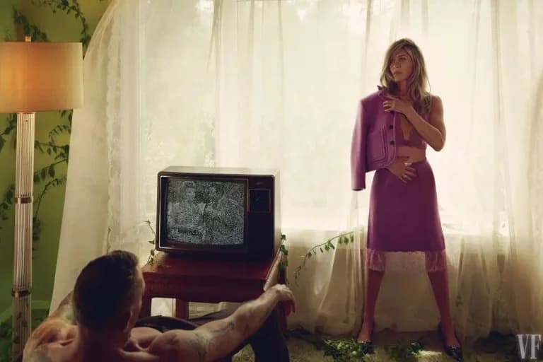 Jennifer Aniston: Rare Comment on 'Love Triangle' with Pitt and Jolie