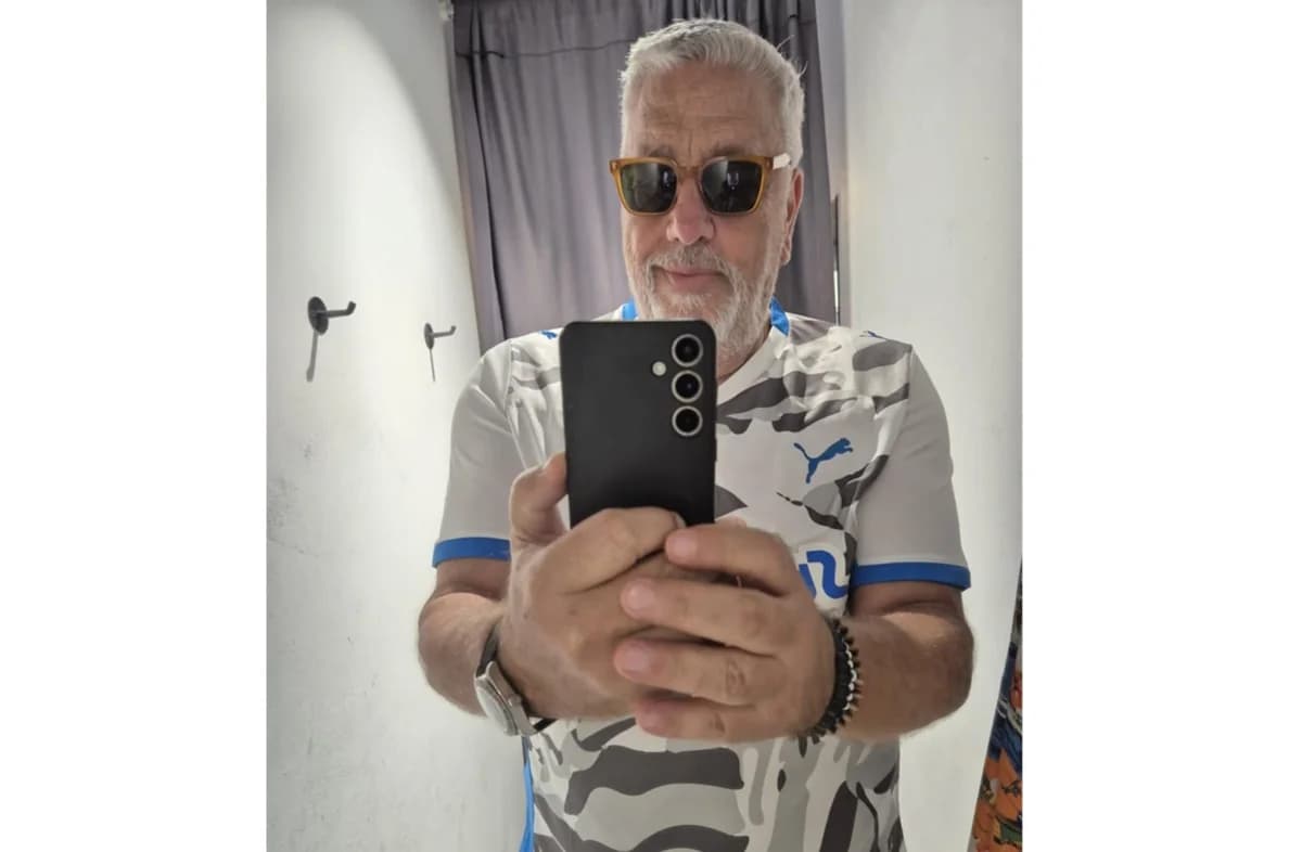 Ο Γιώργος Ασημένος «κάνει… μπαμ» με τη νέα φανέλα του Απόλλωνα