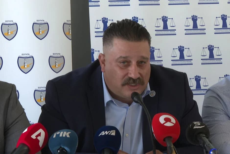 Loizidis: Vergleicht die zyprische Meisterschaft mit der Premier League und fordert ein Verbot von Fanreisen aus Arnaouti