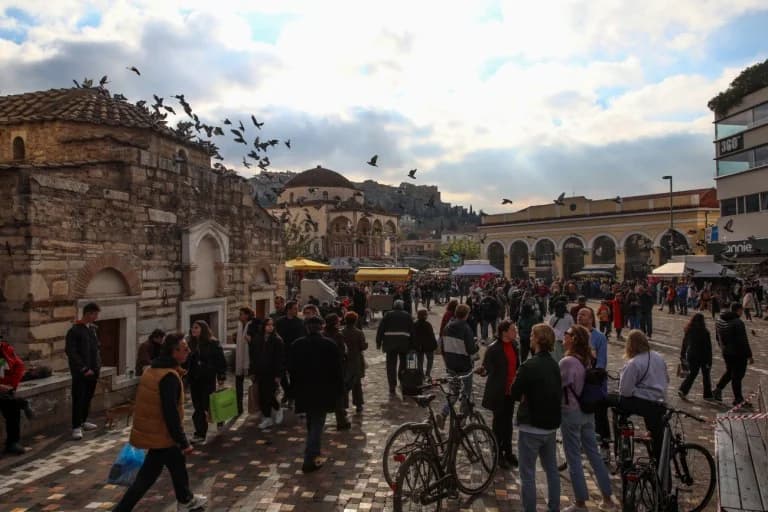 Νέα εφαρμογή για καταγγελίες αυθαιρεσιών σε κοινόχρηστους χώρους