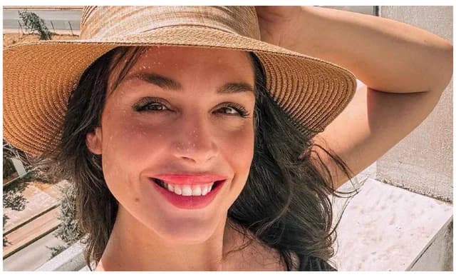 יואנה טריאנטפילידו: תמונות חדשות עם בטן הריונית