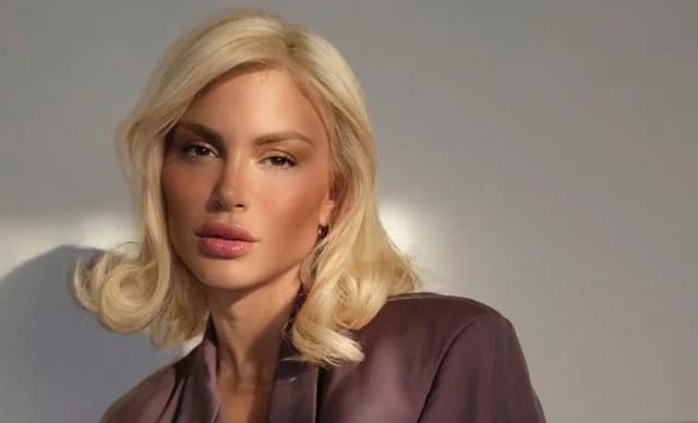 Alexandra Panagiotarou: Foto ohne Make-up aus dem Urlaub