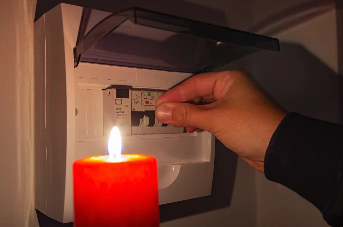 Power Cuts Begin Due to Network Insufficiency
