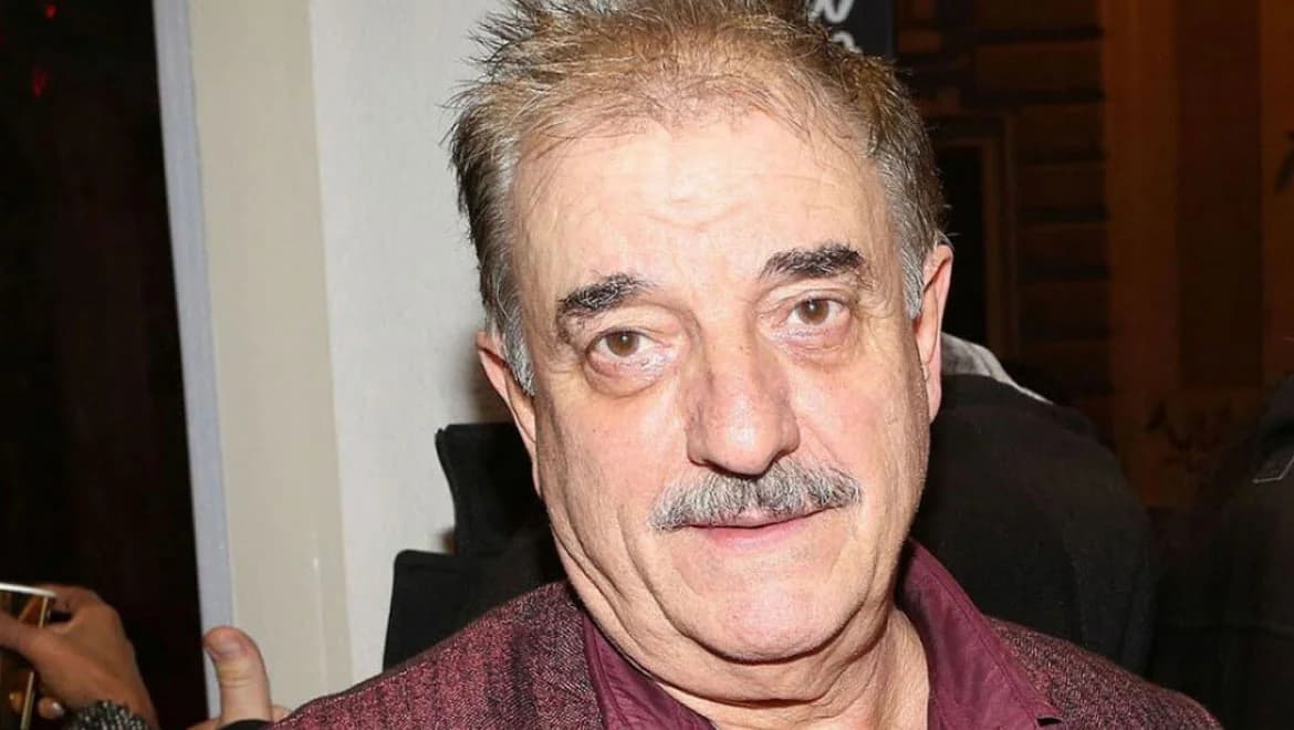 Michalis Mitrousis: "Destruí Mi Carrera"