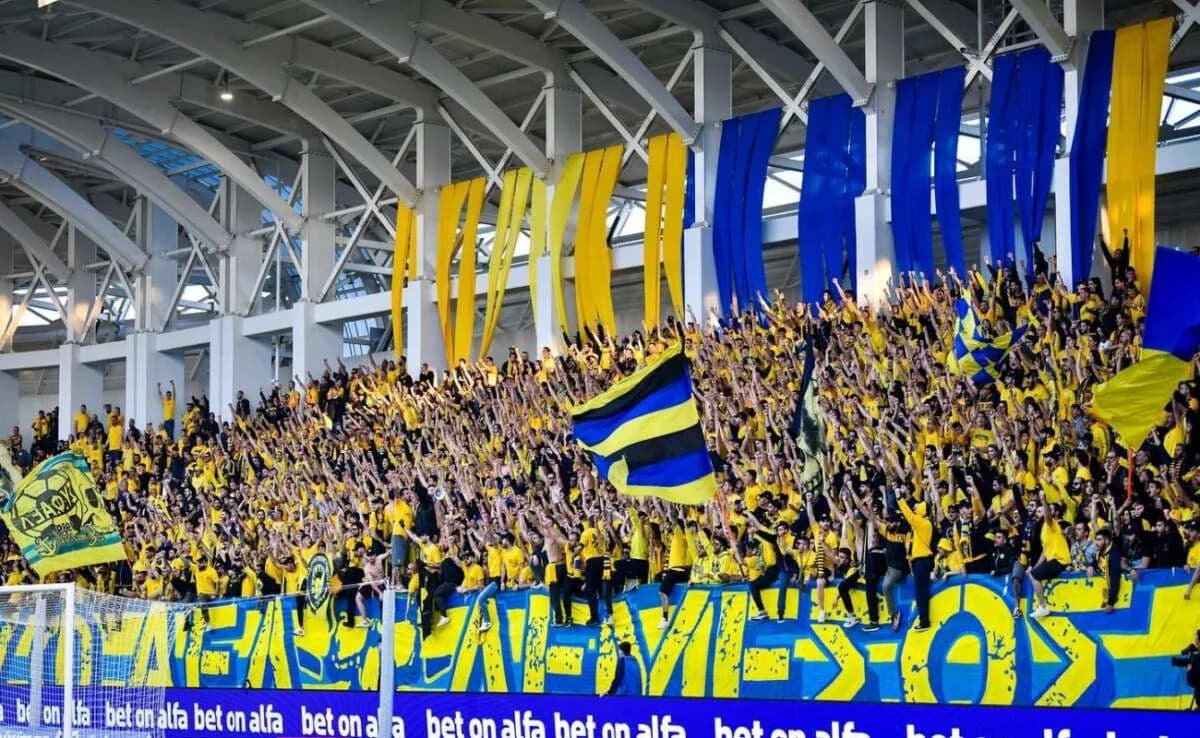AEL Exceeds 3000 Season Tickets Sold