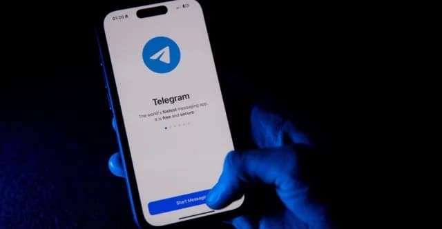 Ρωσία: Περιορισμοί σε Telegram και WhatsApp για την αντιμετώπιση εγκληματικών δραστηριοτήτων