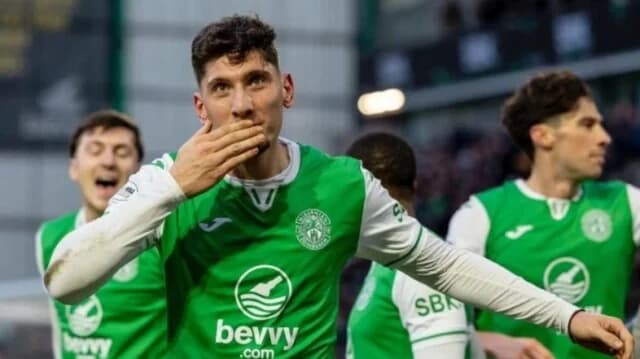Triantis elige a Grecia sobre Australia para la selección nacional