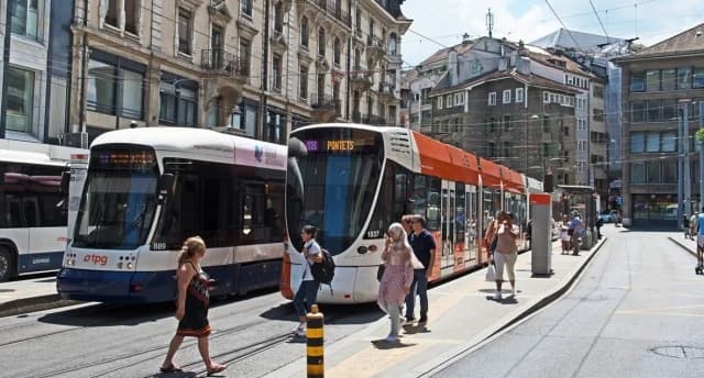 Genf: Kostenloser öffentlicher Nahverkehr wegen Umweltverschmutzung