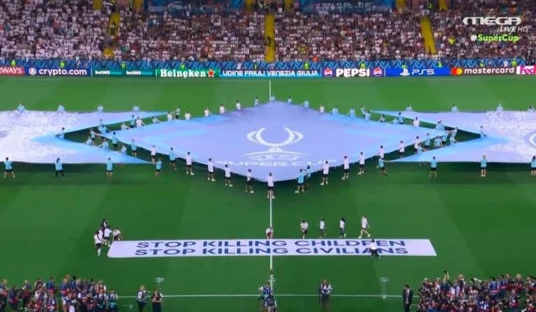 Spectacular Super Cup Opening with UEFA Message (vid)