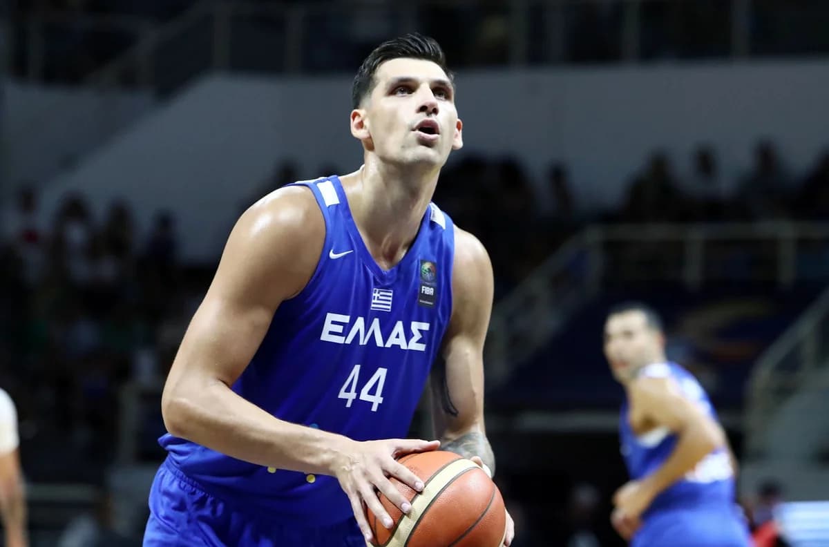 Dinos Mitoglou: Key in Defense and Offense in Greece-Montenegro Friendly