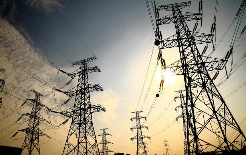 Cyprus's Electrical System Under Strain Due to Extreme Temperatures