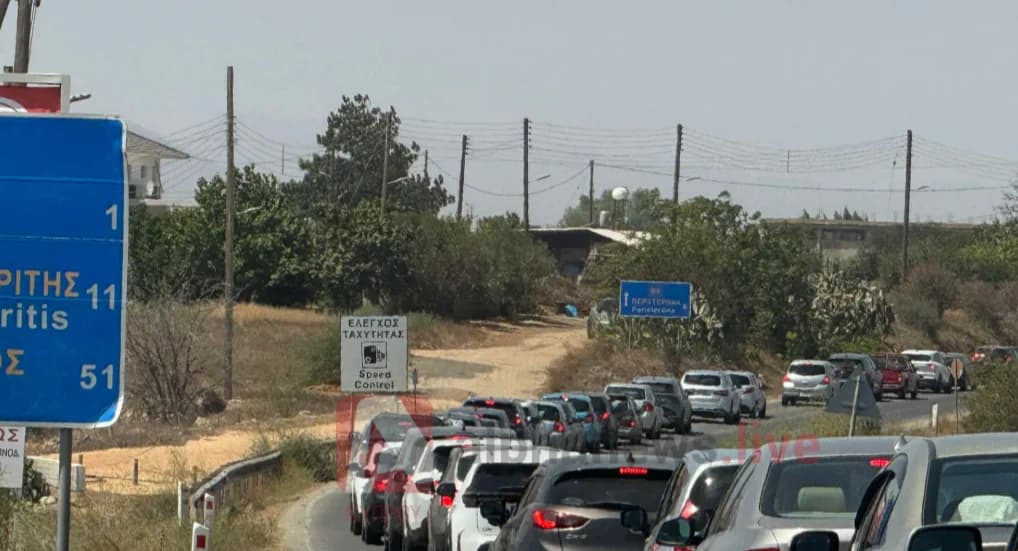 Verkehrschaos Richtung Troodos und Platres wegen des Feiertags am 15. August