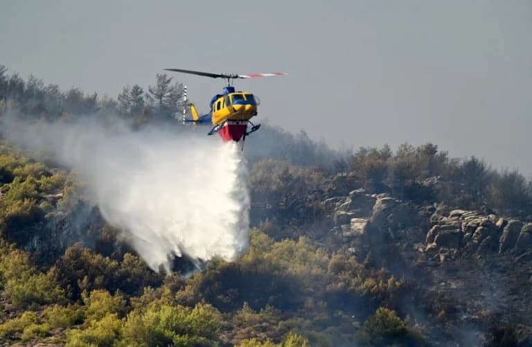 Riesgo Muy Alto de Incendio el Sábado en Ática y Otras 9 Regiones