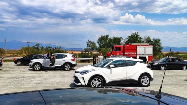 Larissa: Fire on National Road – Traffic Interruption