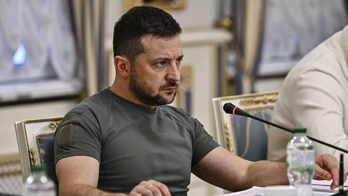 Zelenskyy Rejects Territorial Concessions to Russia