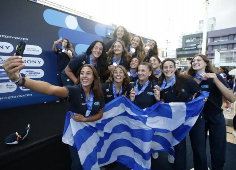 נבחרת הנוער הלאומית בכדורמים נשים: גאות במדליית הארד