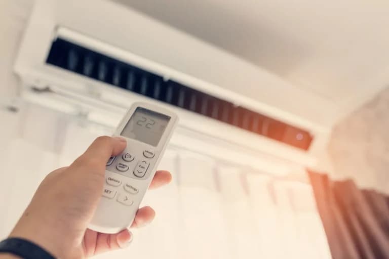 Κλιματιστικά: Πότε μπορούν να βλάψουν την υγεία μας – Κίνδυνοι και προφυλάξεις