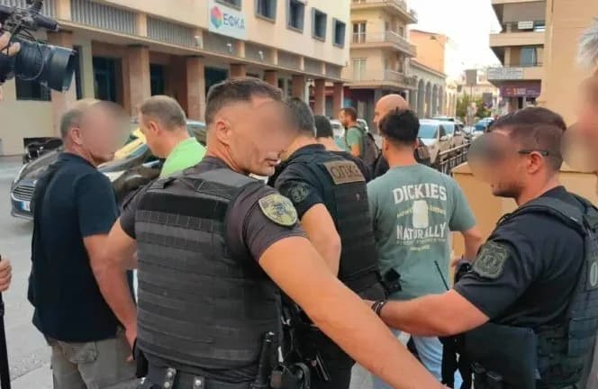 פטראס: שניים נעצרו בחשד להצתה בסכינה
