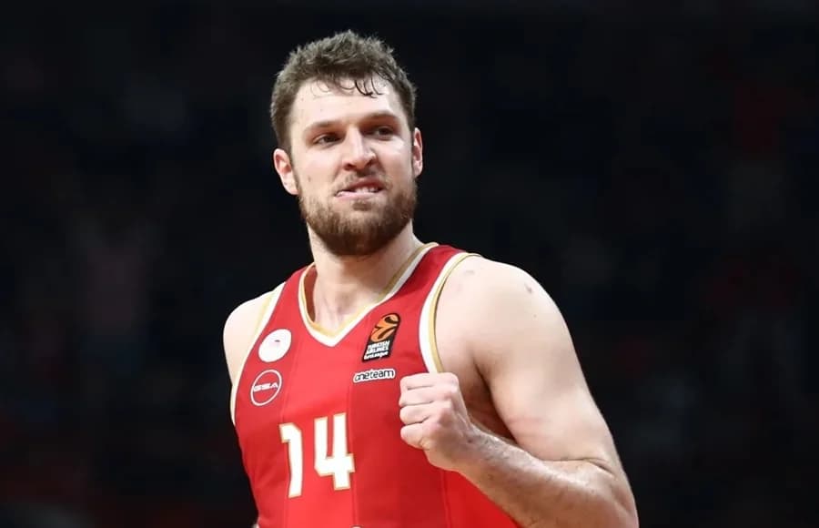 Cyprus Close to Acquiring Vezenkov, According to Mouzouridis