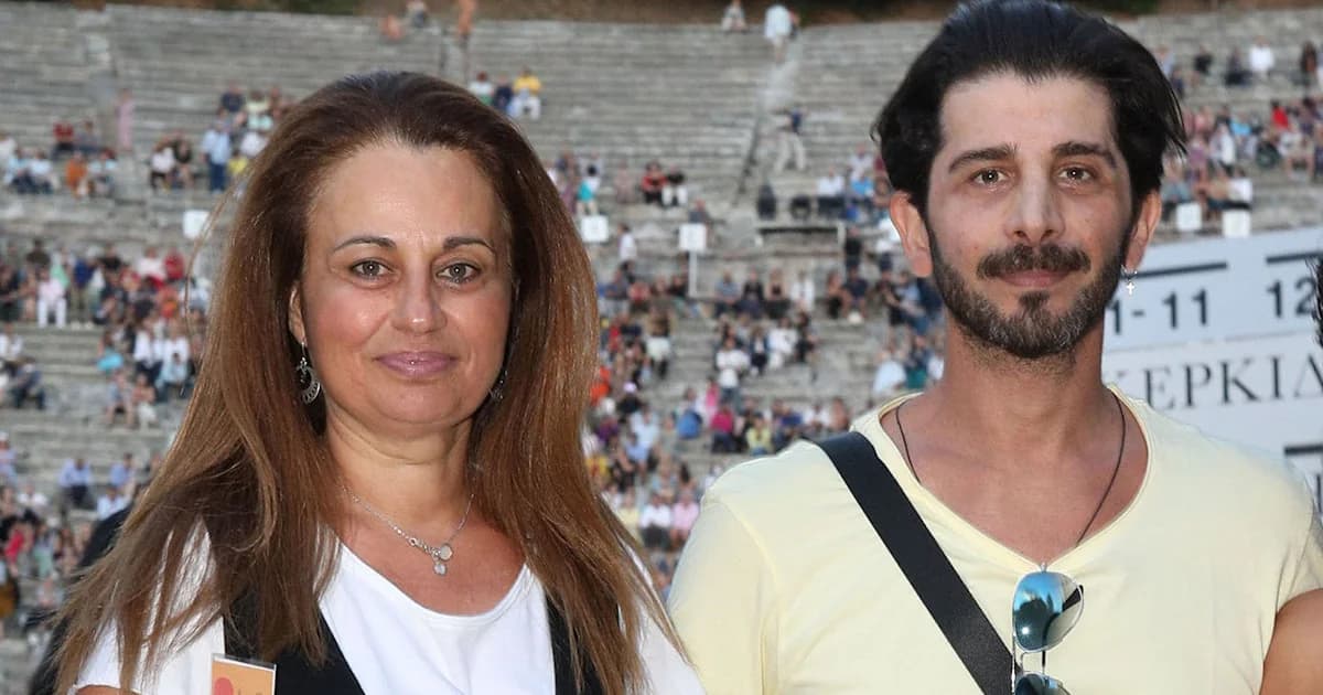 כריסטוס ספאנוס: הקדשה מרגשת לאשתו, מלינה פאיונידו, ליום נישואיהם