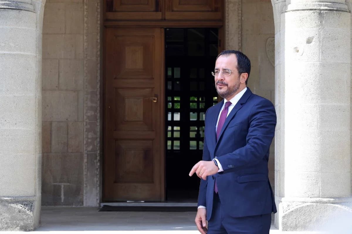 ΚΕ: Όποτε το αποφασίσει ο ΠτΔ θα γίνουν ανακοινώσεις για ανασχηματισμό