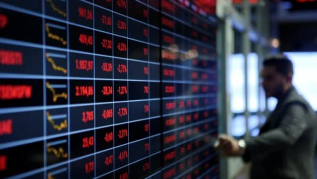 Mercados asiáticos esperan novedades de Ucrania y decisiones de la Fed