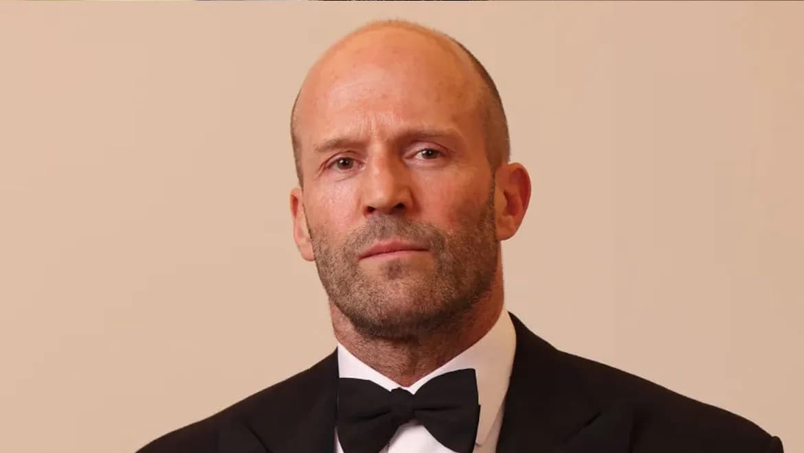 Ο Jason Statham στην Αντίπαρο για διακοπές