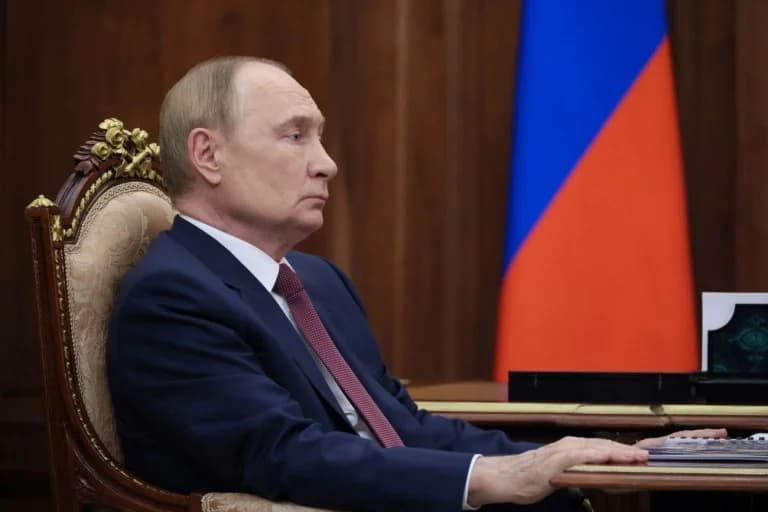 Putin propone reunirse con Zelenski en Moscú – Zelenski se niega