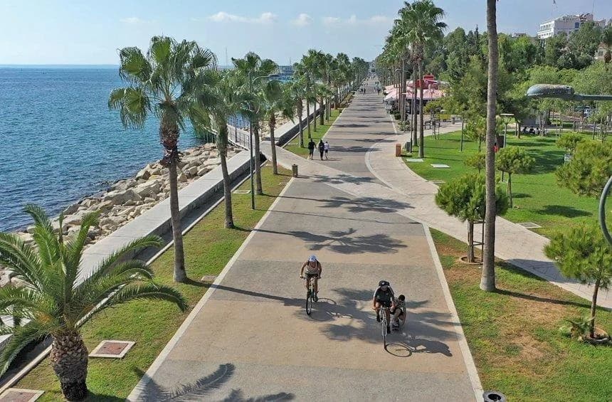 Limassol: Schwimmer vermisst – Suchaktion läuft