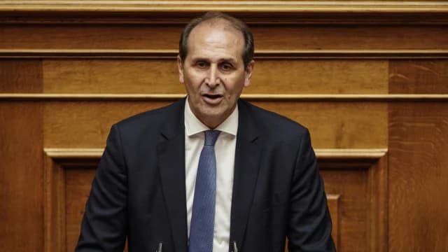 אפוסטולוס וסירופולוס לקה בהתקף לב בחלקידיקי