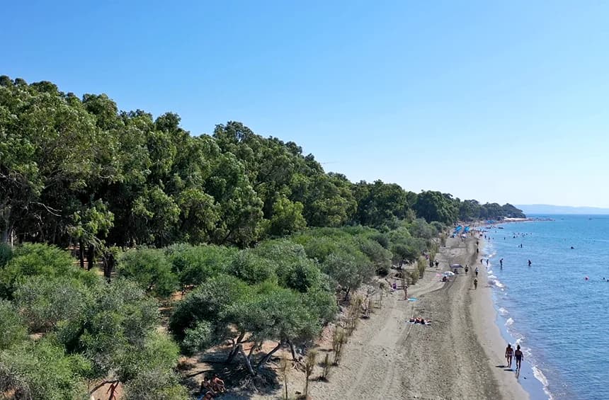 Limassol: Encuentran a un nadador de 74 años muerto en la zona de KOT