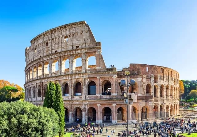 Tragedia en Roma: Muere guía turística en el Coliseo