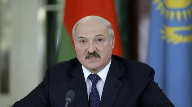 Bielorrusia considera equipar sistemas de misiles con ojivas nucleares