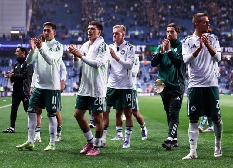 Panathinaikos: Starting XI with Świderski – Bakasetas against Samsunspor