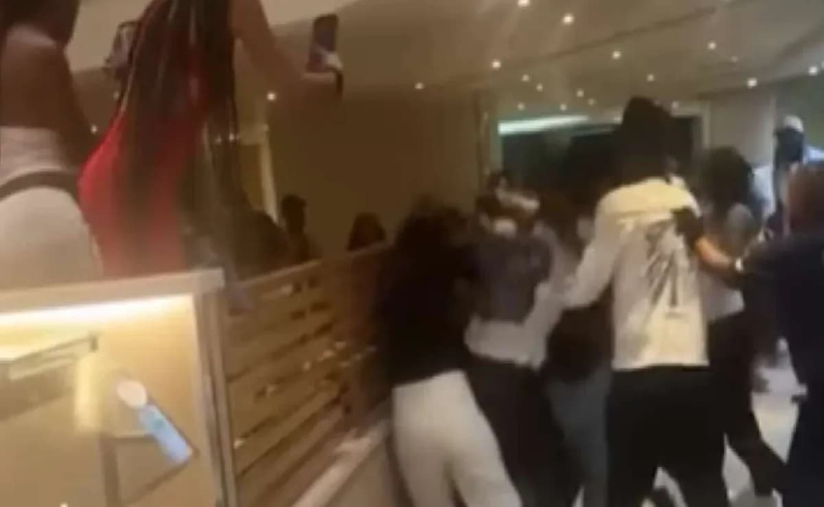 Video: Pelea en crucero por nuggets de pollo