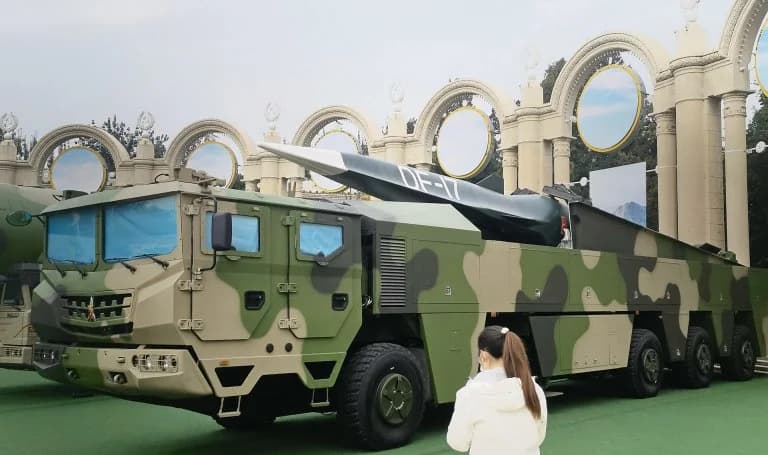 Гонка гиперзвуковых ракет: супероружие, летящее со скоростью 2 мили в секунду