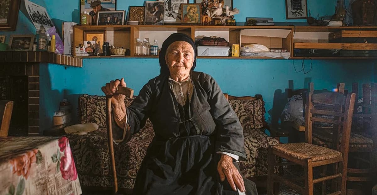 Secrets of Greek Longevity: The Profile of Centenarians