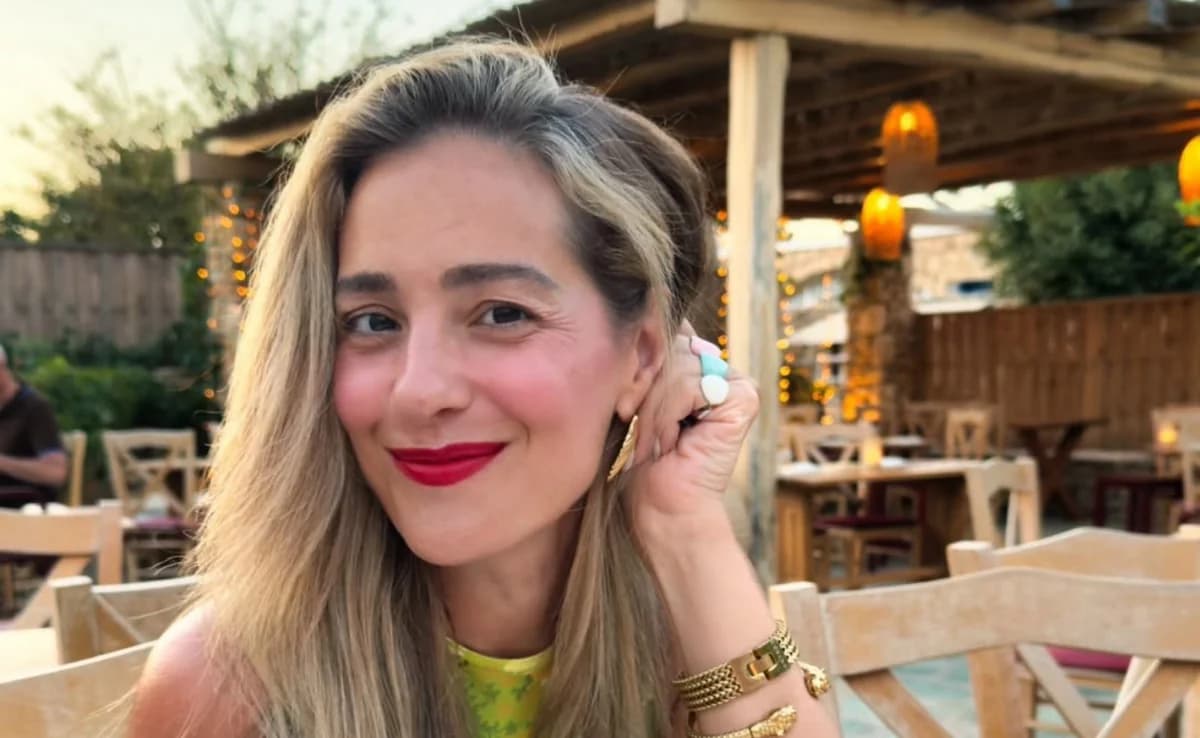 Natassa Bofiliou: Urlaub in Folegandros mit ihrem Ehemann