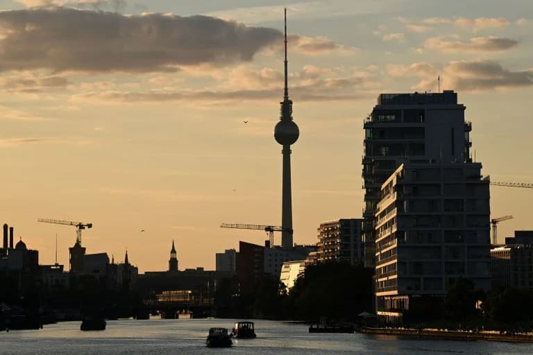 Deutschland kehrt in die Rezession zurück: Wirtschaft schrumpft im zweiten Quartal um 0,3%