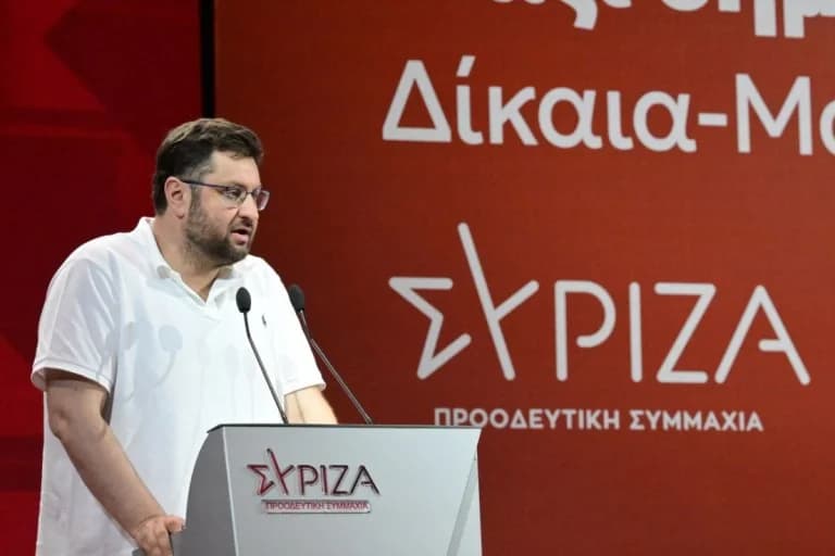 Ζαχαριάδης σε Γεωργιάδη: «Επικίνδυνη η εξίσωση του Κόκκινου Στρατού με τα SS»
