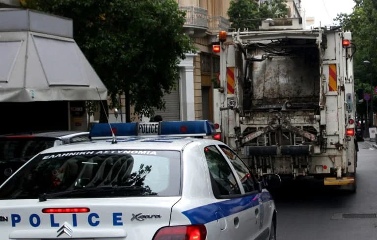 Aspropyrgos: Refuse Truck Workers Attacked – Driver in Hospital