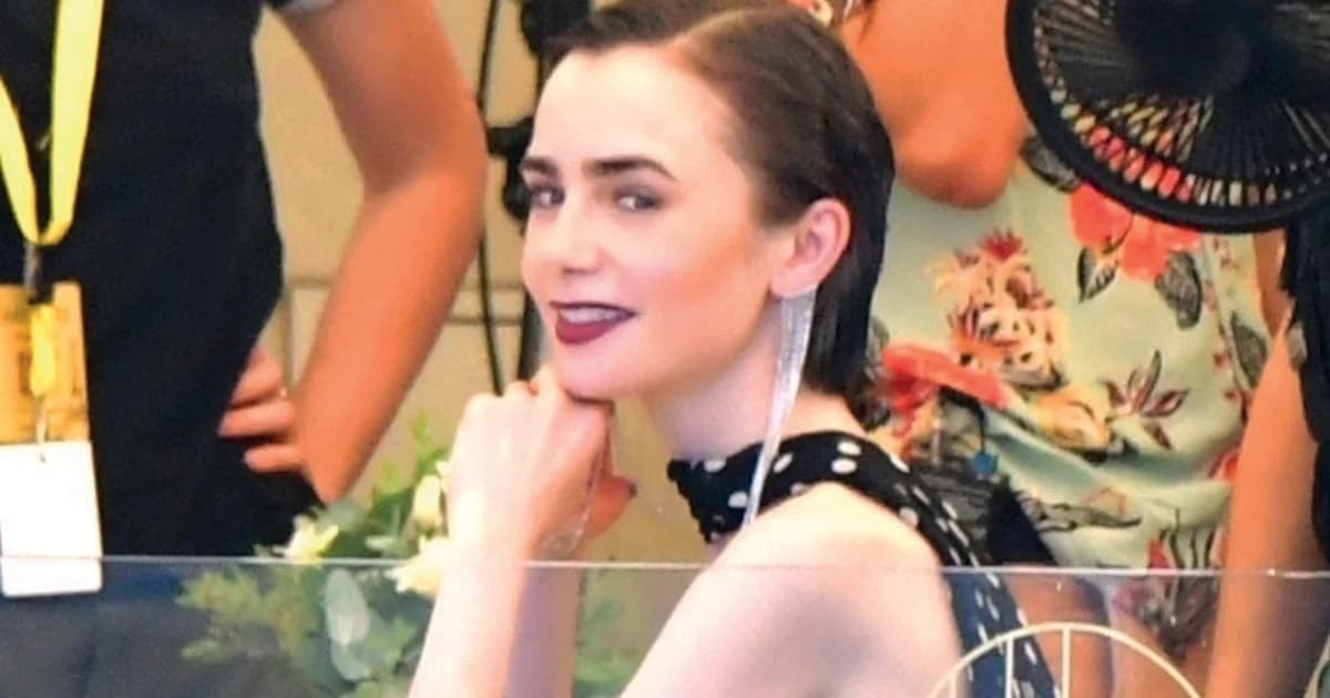 Lily Collins: Beeindruckt in Dolce & Gabbana in Venedig
