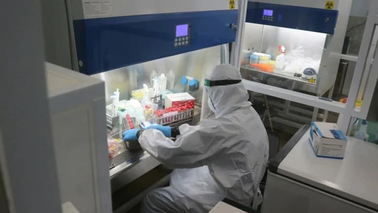 Συναγερμός στην Τζια: Δεκάδες κρούσματα γαστρεντερίτιδας – ΕΟΔΥ στο νησί