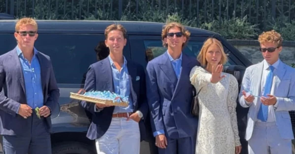 Olympia De Grèce: Patin für Robert Maximilians Sohn – Fotos