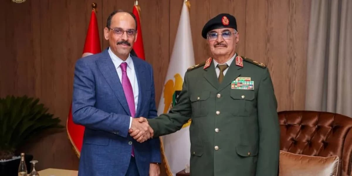 Haftar se reúne con el jefe de inteligencia turco: fortalecimiento de las relaciones turco-libias