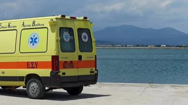 Zante: Una joven de 14 años pierde el conocimiento mientras nada – Hospitalizada