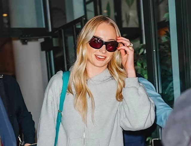 Sophie Turner Reveals Why She'll 'Never' Return to the U.S. After Settling in England