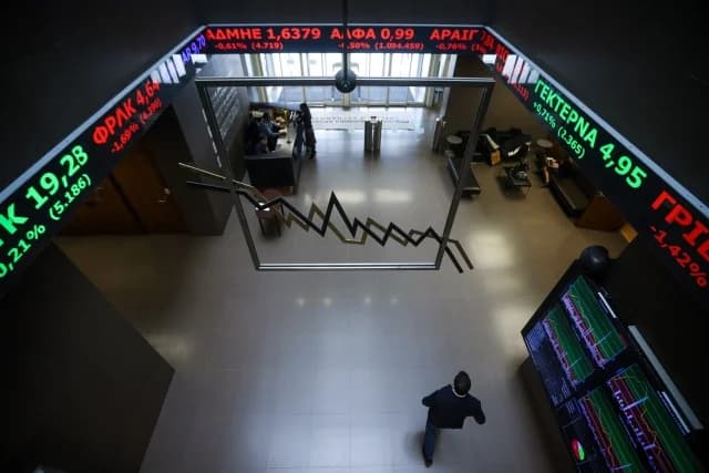 Bolsa de Atenas: Sube a pesar del clima internacional