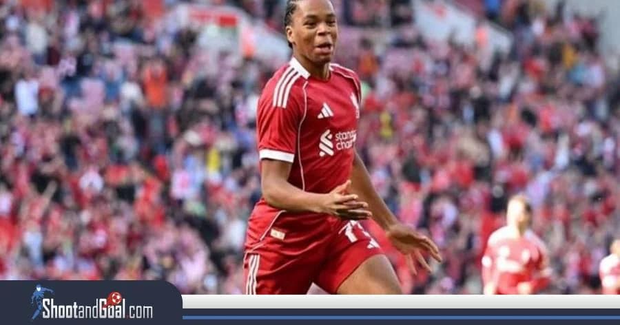 Liverpool gewinnt 3:2 gegen Newcastle dank Tor von 16-Jährigem